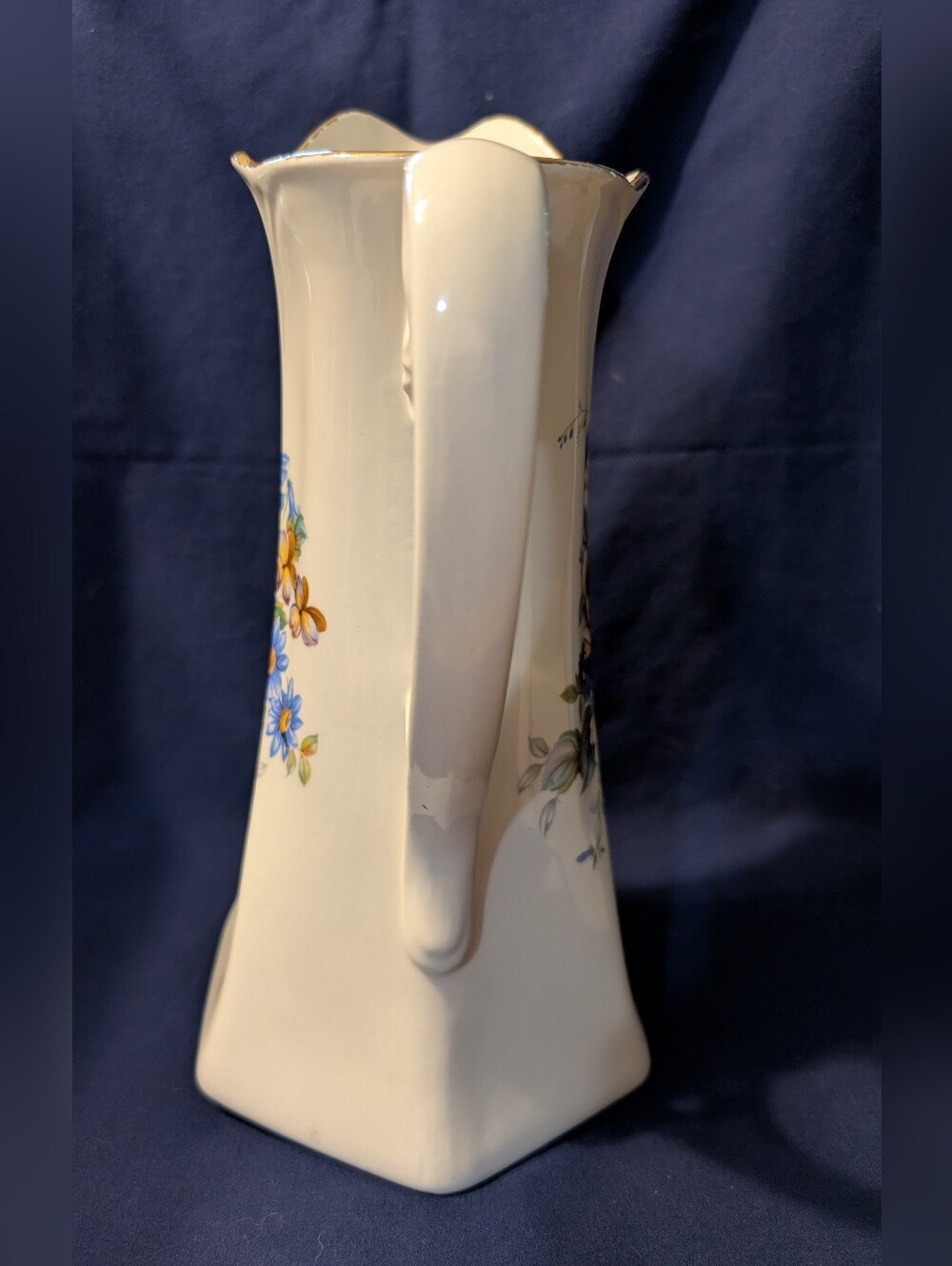 Ceramic Pitcher / made In 1979 - Picture 2 of 7